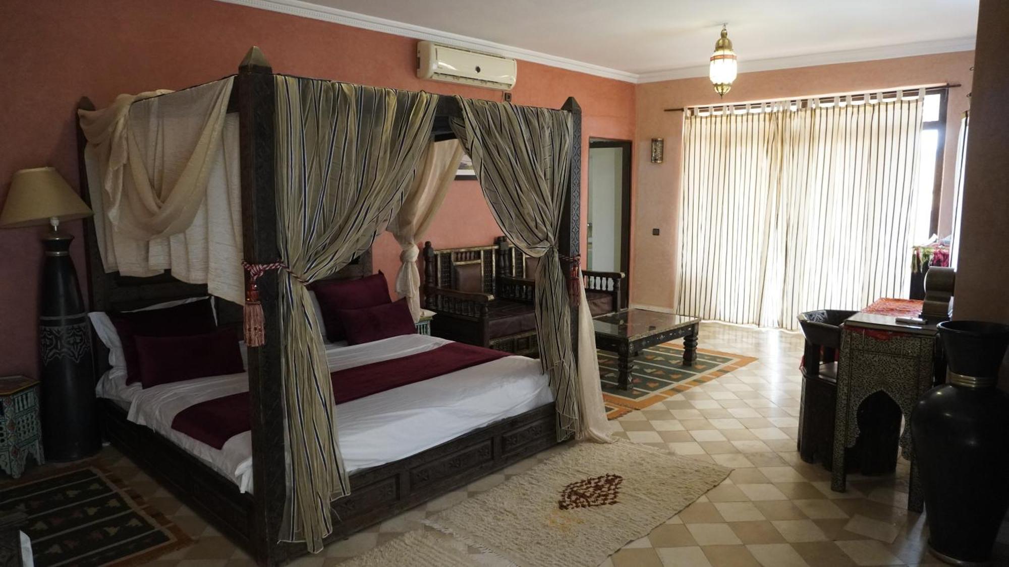 Riad Saida Atlas Lalla Takerkoust Exterior photo
